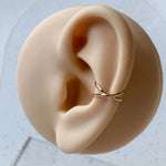 Load image into Gallery viewer, Twist Ear Cuff (Gold &amp; Silver)
